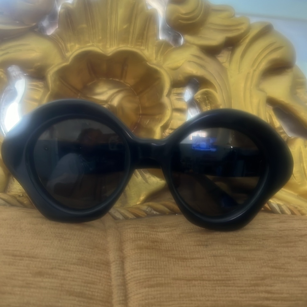 LOEWE CURVED LOGO ACETATE ROUND BLACK‎ SUNGLASSES LW40125U NWOT - Picture 3 of 11